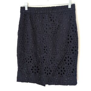 J. Crew Floral Eyelet Lace Pencil Skirt Sz 4 Navy Blue Lined Back Zipper‎